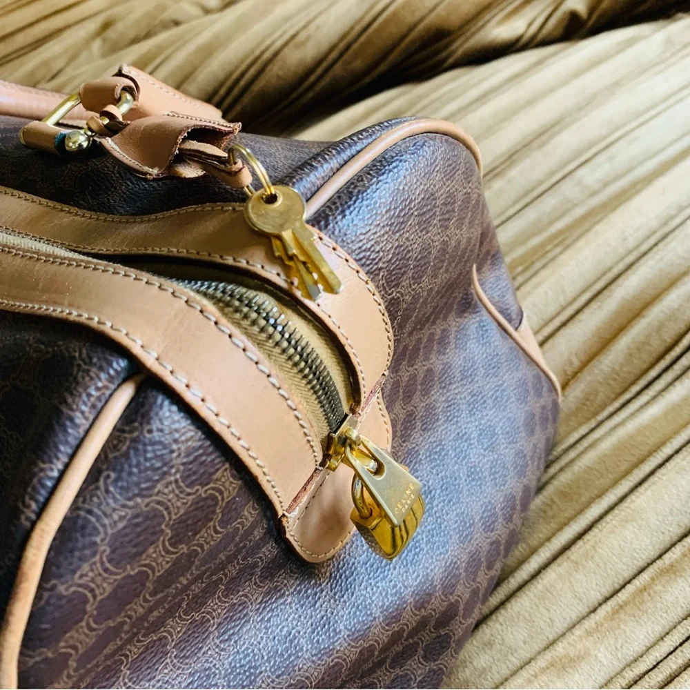 💯 AUTH CELINE Macadam Travel Bag - Picture 10 of 17